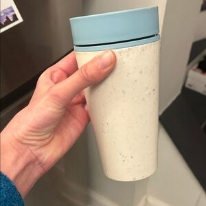 Circular & co, Speckled Travel Mug